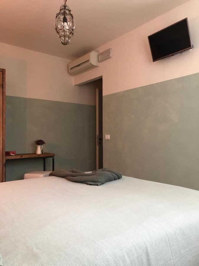 B&B Melloni Street 돌로 외부 사진