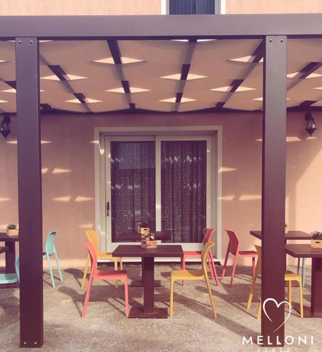 B&B Melloni Street 돌로 외부 사진